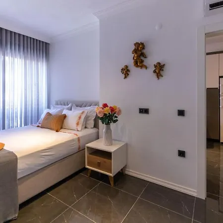 Deluxe Marine House 马尔马里斯